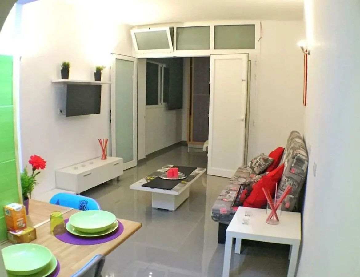 Estudio Playa Canteras 2-4P Wifi 500Mb Las Palmas de Gran Canaria Appartamento